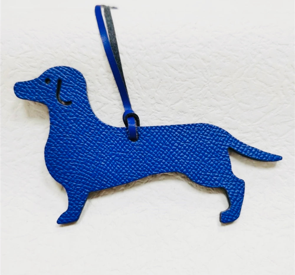 Happy Dachshund Taschenanhänger -Farbe wählbar-