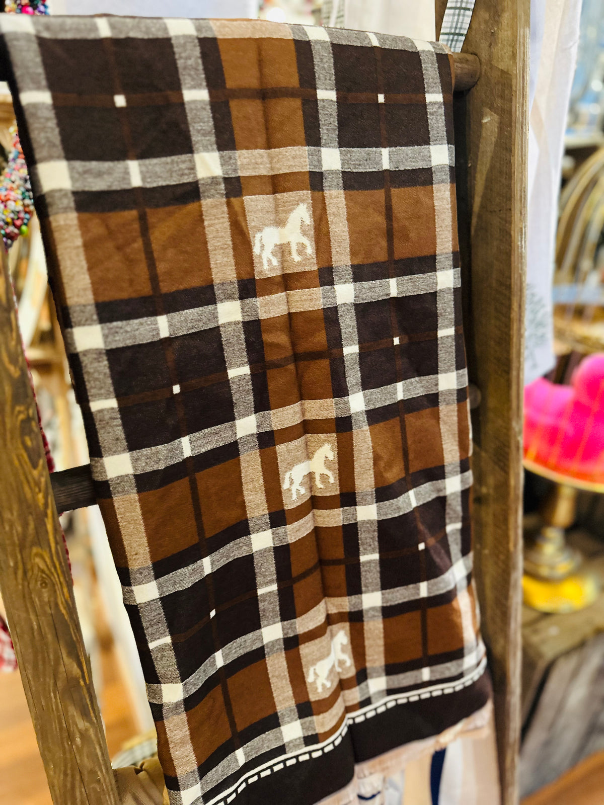 The Equestrian Pashmina -Schoko Karo-