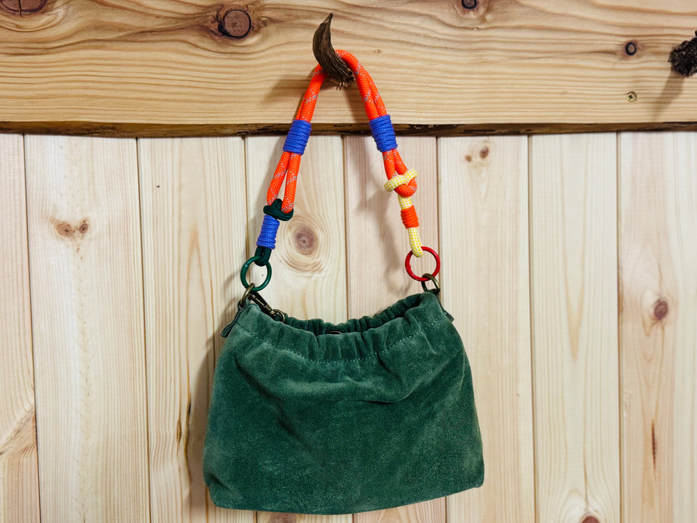 Be a Country Girl Bag Wildleder -Hunting Green-