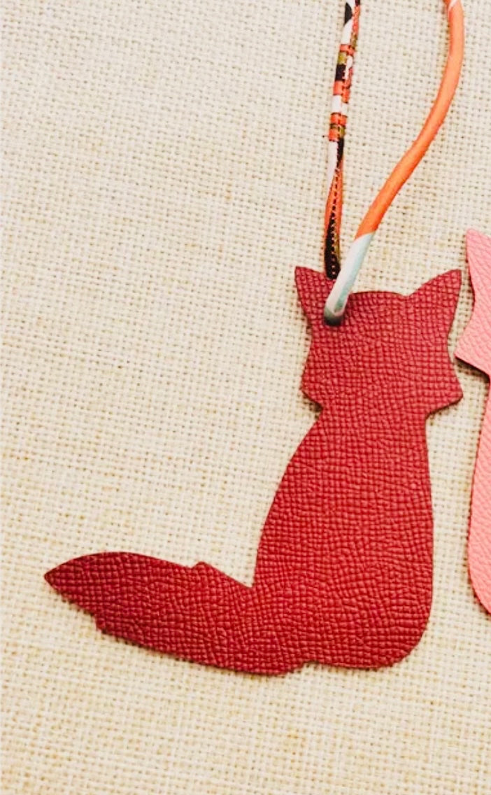 Happy Fox Taschenanhänger -Farbe wählbar-
