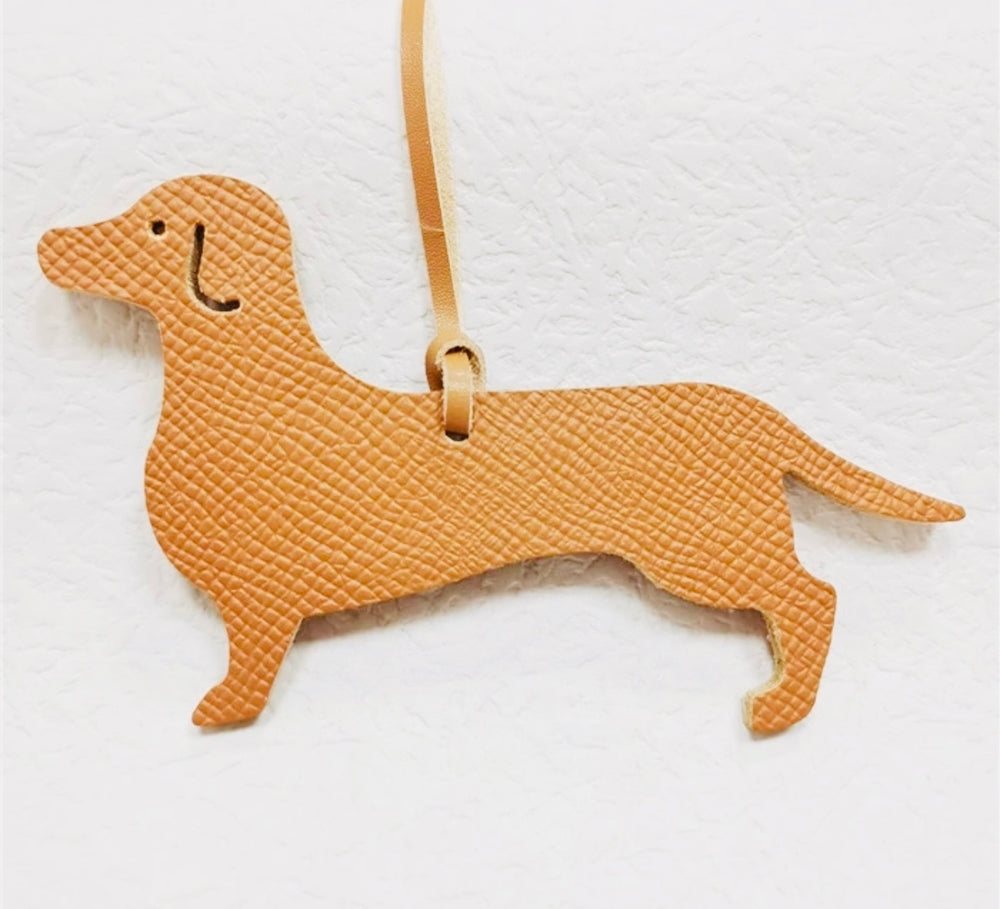 Happy Dachshund Taschenanhänger -Farbe wählbar-