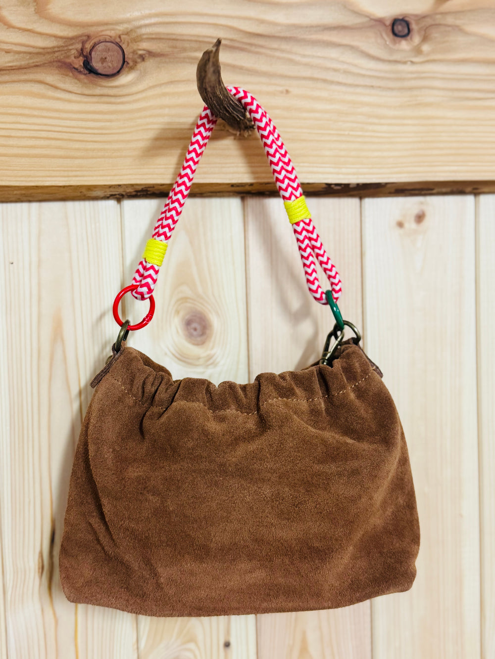 Be a Country Girl Bag Wildleder -Cognac-