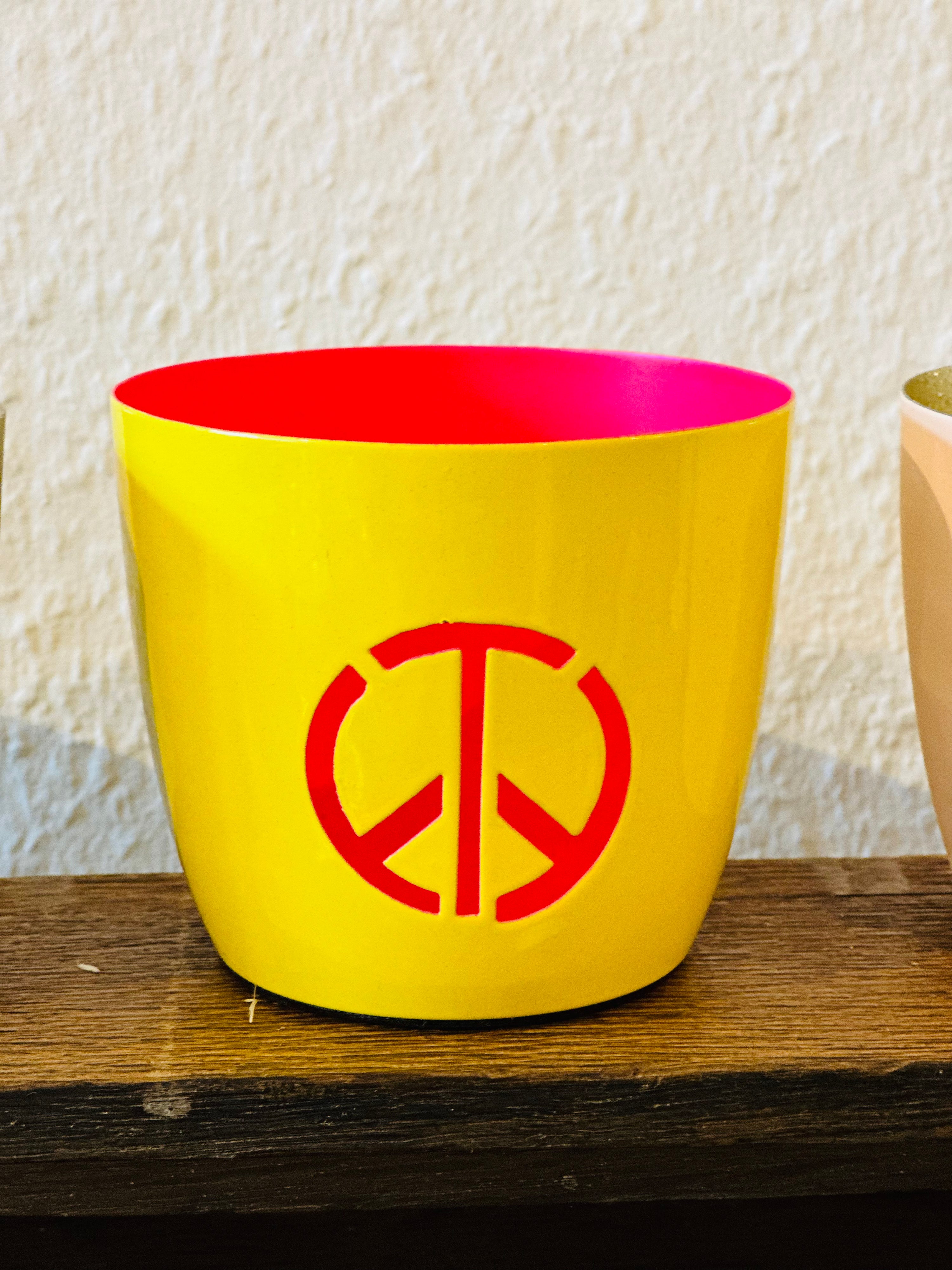 Happy Light PEACE