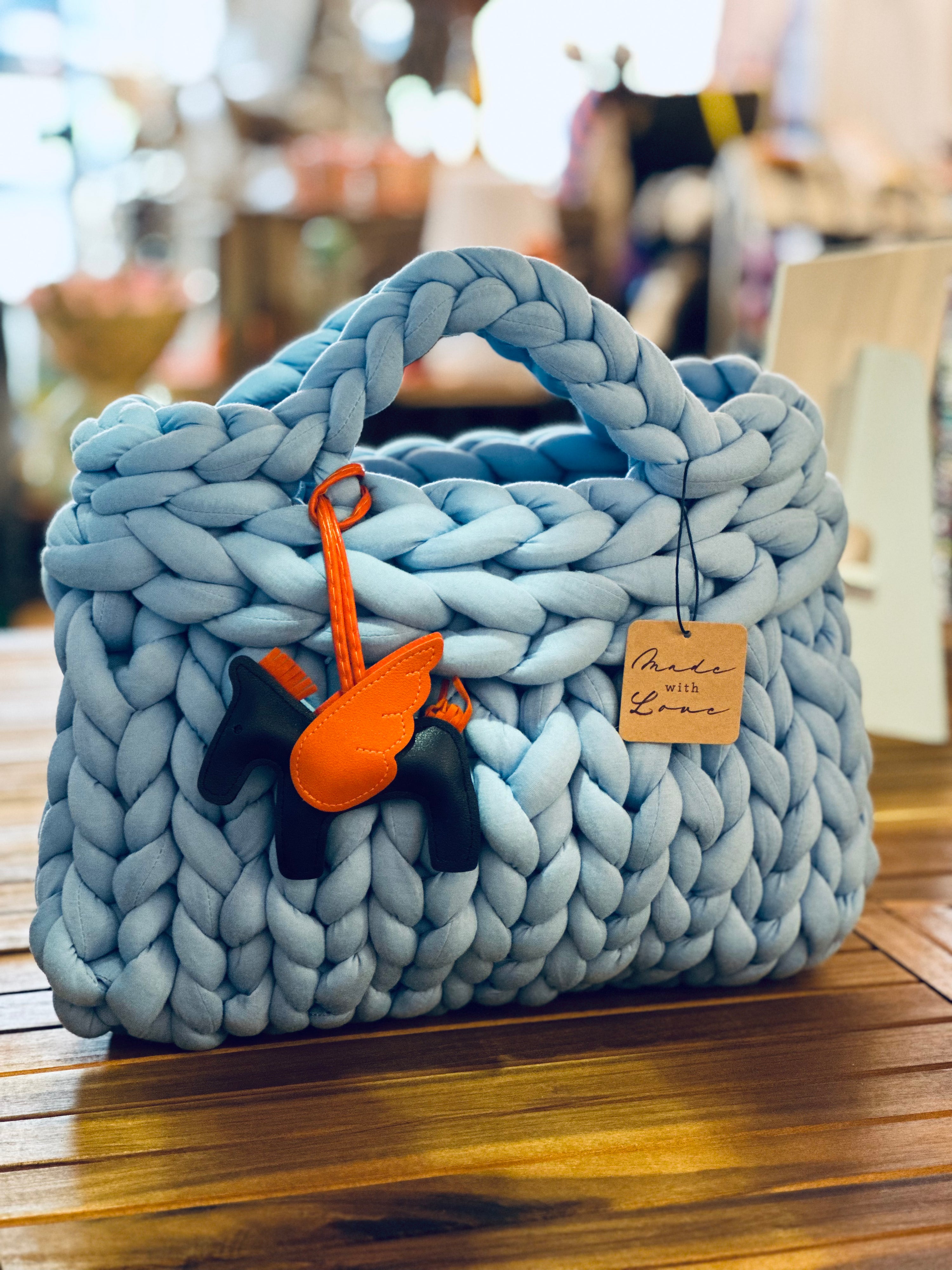 Lofty Loop Bag BIG -Himmelblau mit dunkelblauem Pferd-