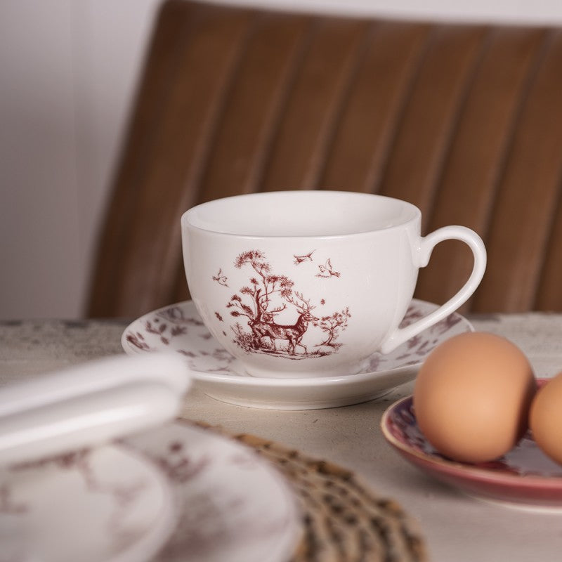 Kaffeetasse mit Untertasse Hirsch -rot-